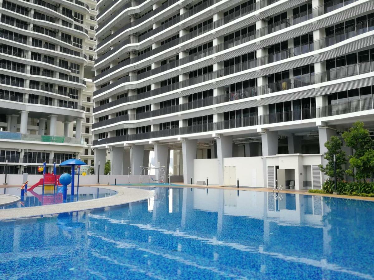 Hostahome Suites At Encorp Marina, Mins To Legoland Malaysia Nusajaya  Bagian luar foto